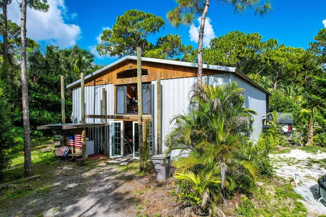 Residence photo 14