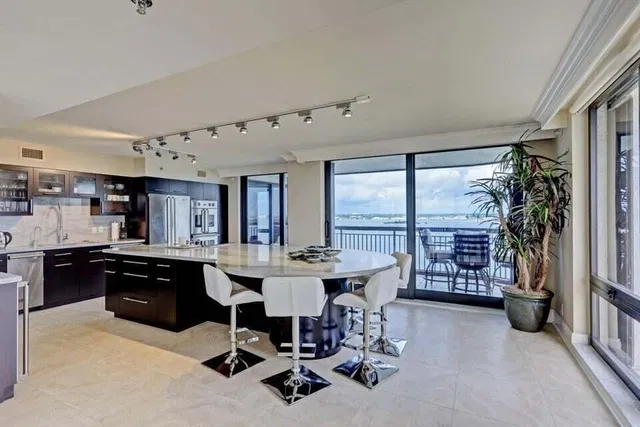 Eastpointe Singer Island Unit 11j photo 7