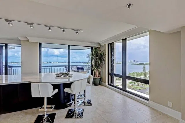 Eastpointe Singer Island Unit 11j photo 11