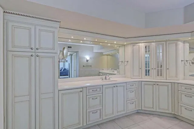 Eastpointe Singer Island Unit 11j photo 21