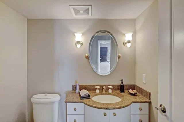 Eastpointe Singer Island Unit 11j photo 30