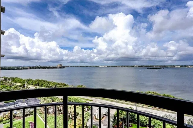 Eastpointe Singer Island Unit 11j photo 35