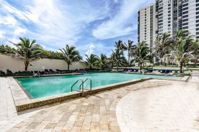 Eastpointe Singer Island Unit 11j photo 50
