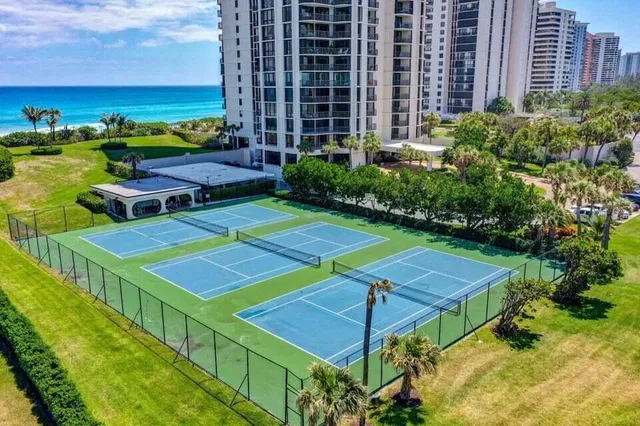 Eastpointe Singer Island Unit 11j photo 52