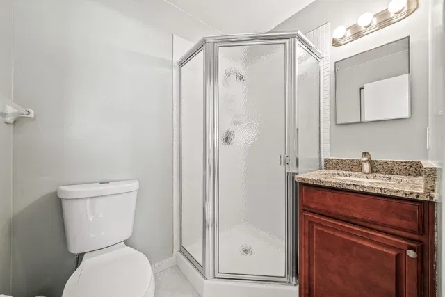 Unit 203 photo 13