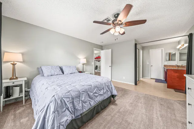 Unit 203 photo 21