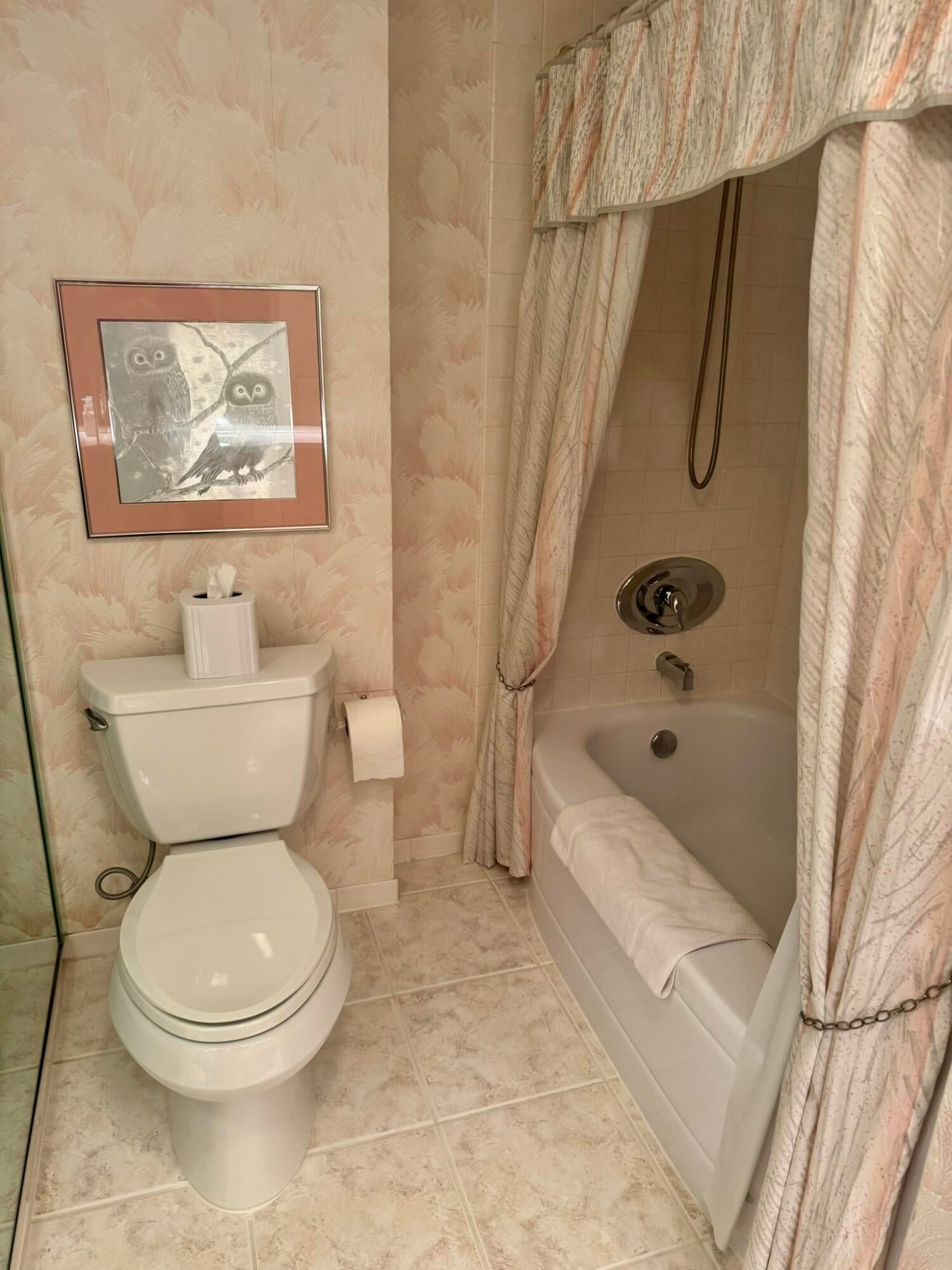 Unit 4100 photo 19