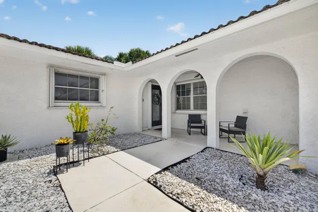 Residence photo 4
