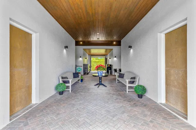 Residence photo 14