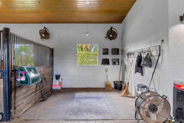 Residence photo 21