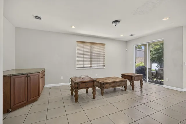 Residence photo 7