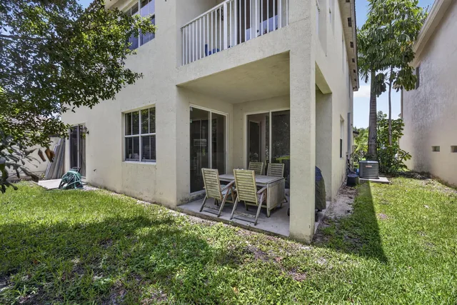 Residence photo 41