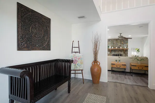 Residence photo 19