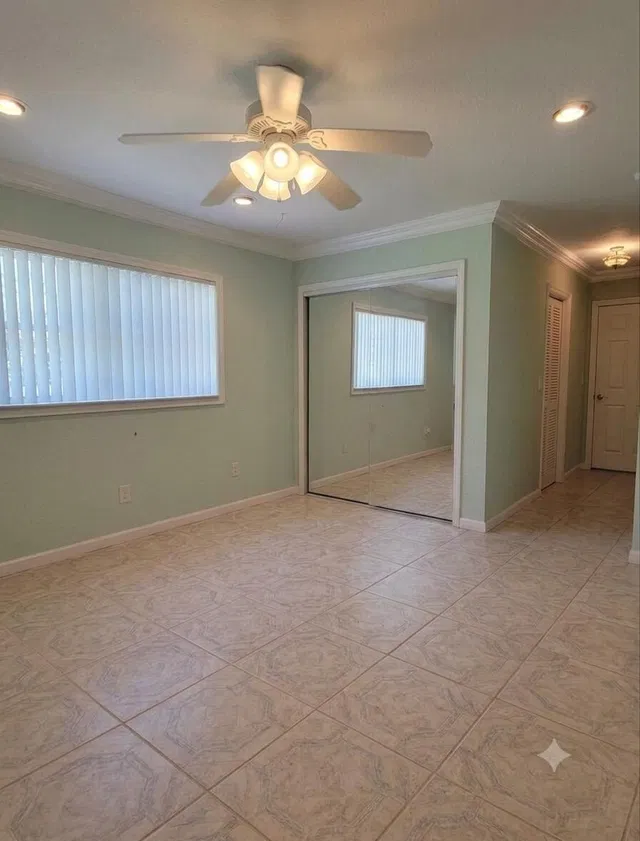 Residence photo 14