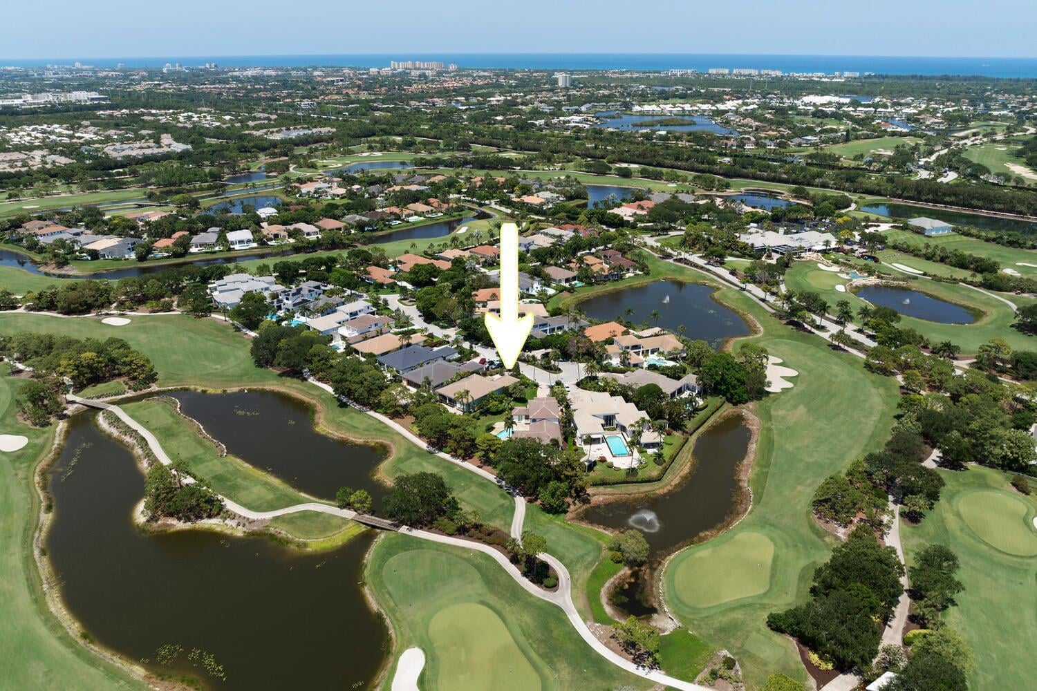 Admirals Cove Residence photo 2