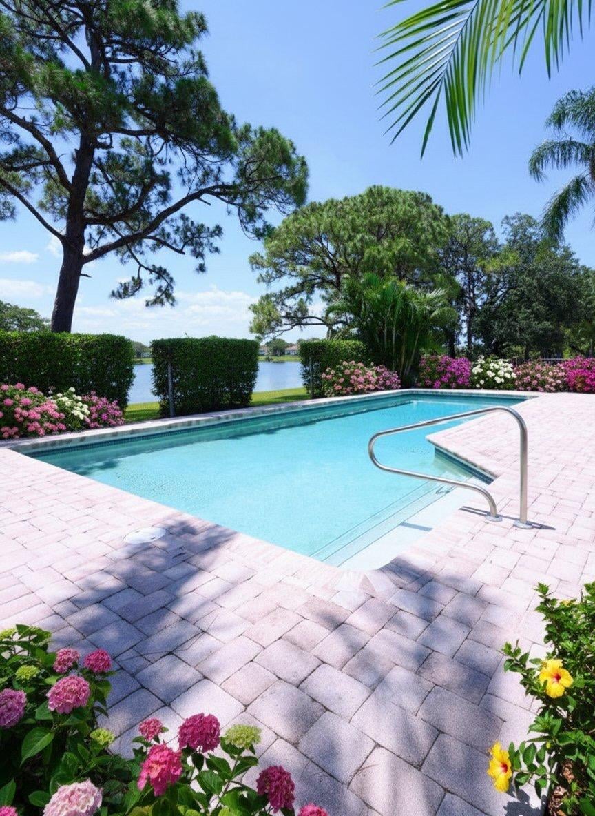 Admirals Cove Residence photo 11
