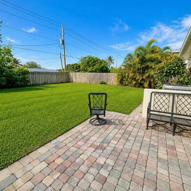 Residence photo 25