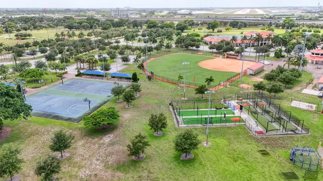 West Palm Beach Residence photo 8