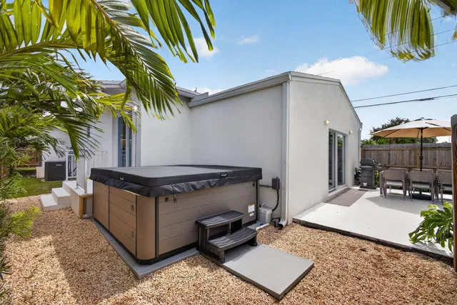 West Palm Beach Residence photo 33