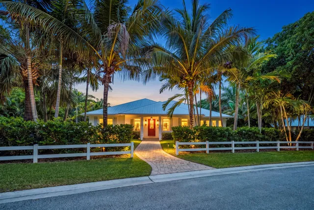 Sewall's Point Residence photo 2