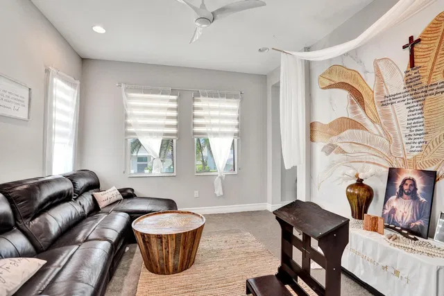 Residence photo 45