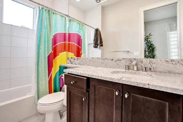 Residence photo 54