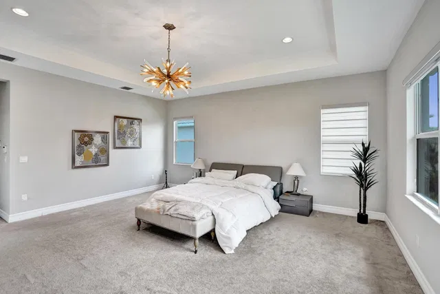 Residence photo 67