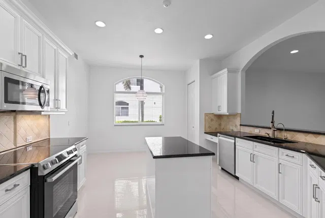 BallenIsles Palm Beach Gardens Unit A photo 11