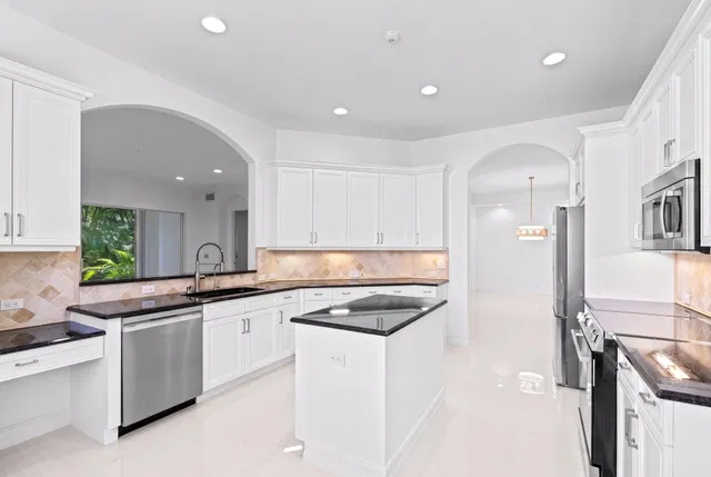 BallenIsles Palm Beach Gardens Unit A photo 14