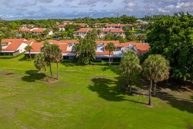 Boca Lago Country Club Homes Residence photo 36