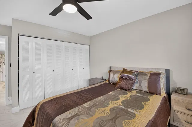 Unit 213 photo 24