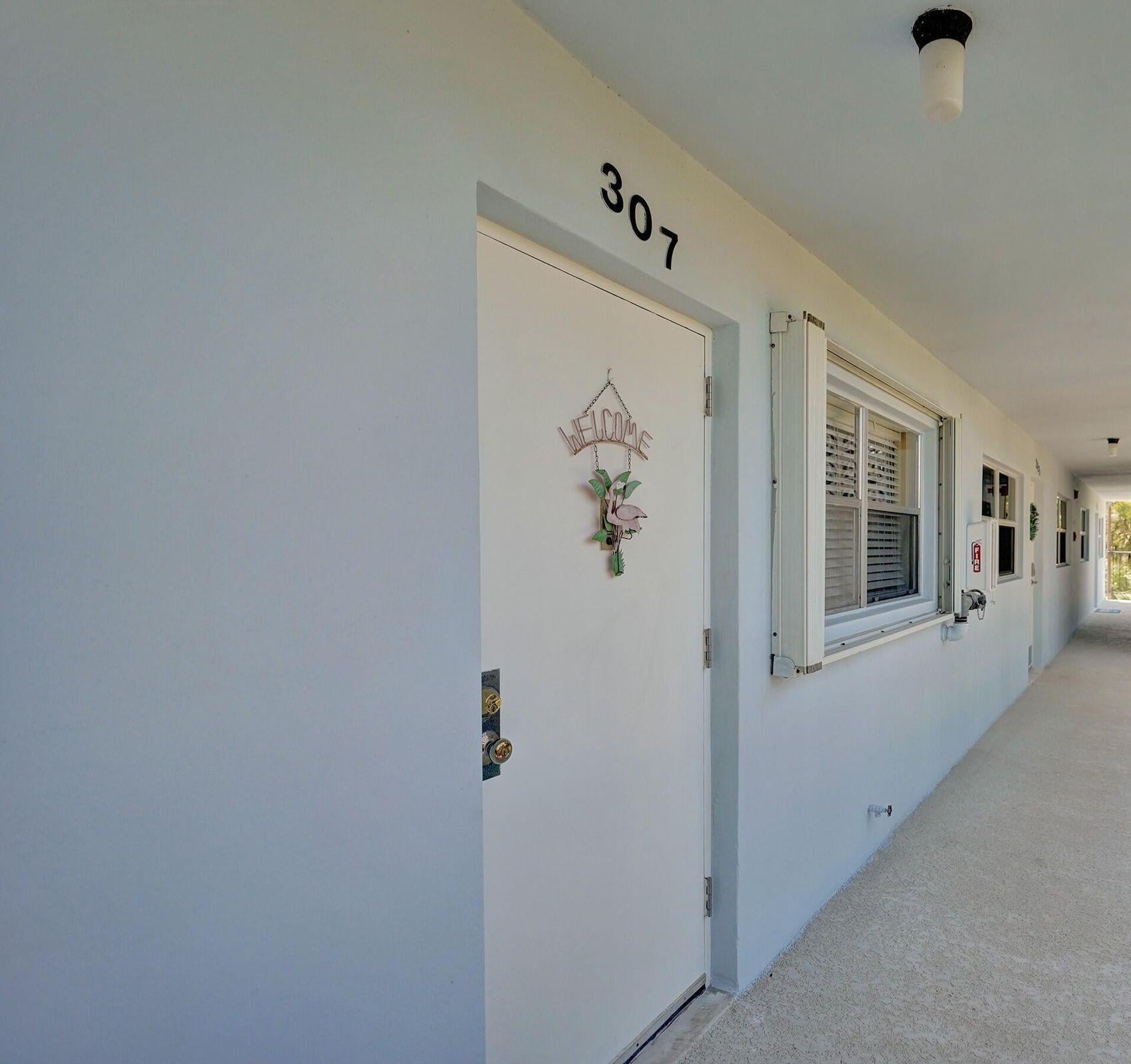 Unit 307 photo 20