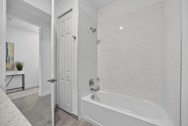 Residence photo 14