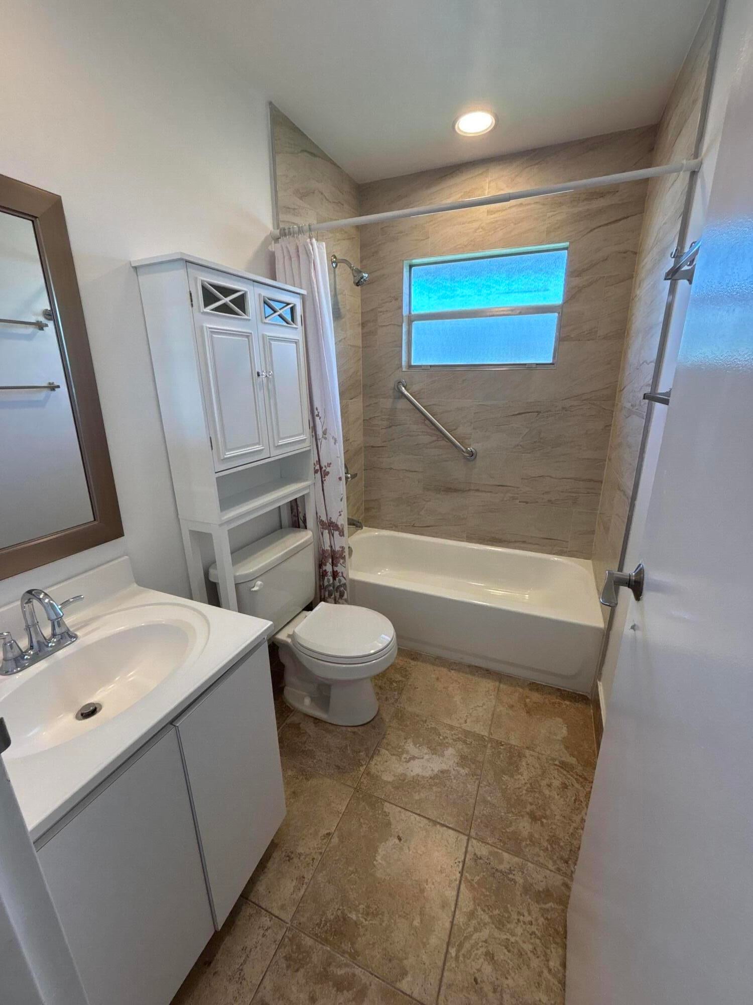 Residence photo 14