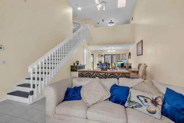 Residence photo 8