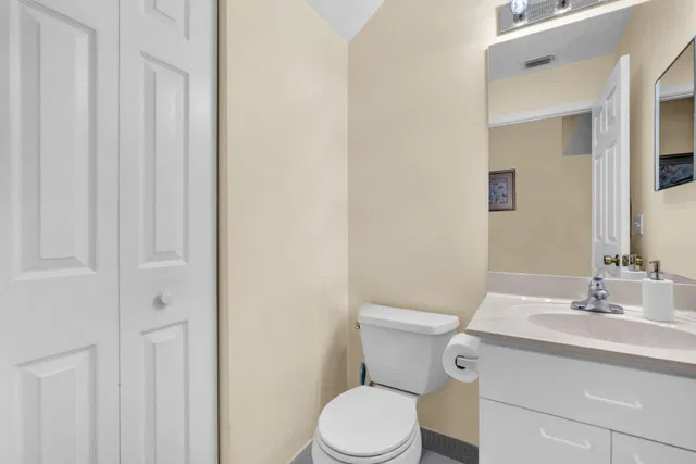Residence photo 30