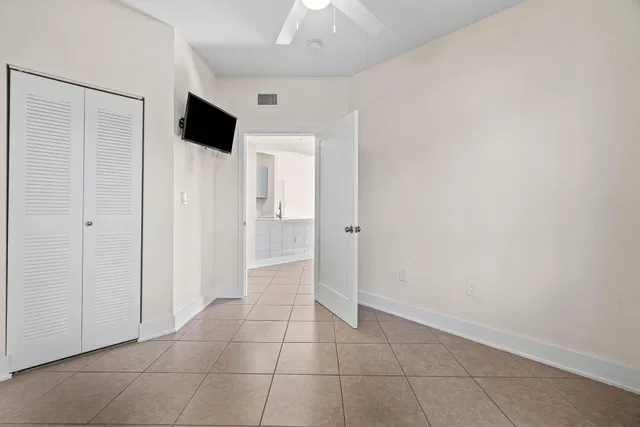 Unit 102 photo 22