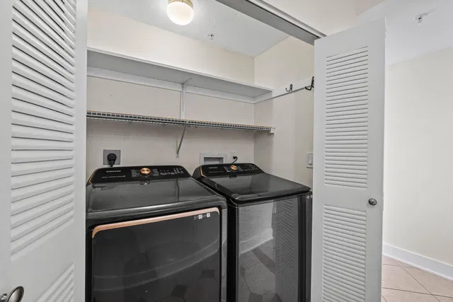 Unit 102 photo 23