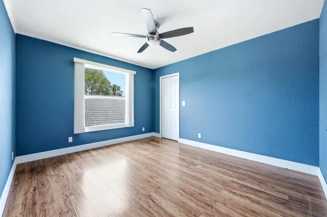 Residence photo 27
