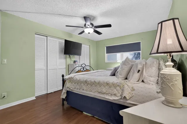  Unit 408 photo 20