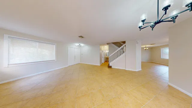 Residence photo 6