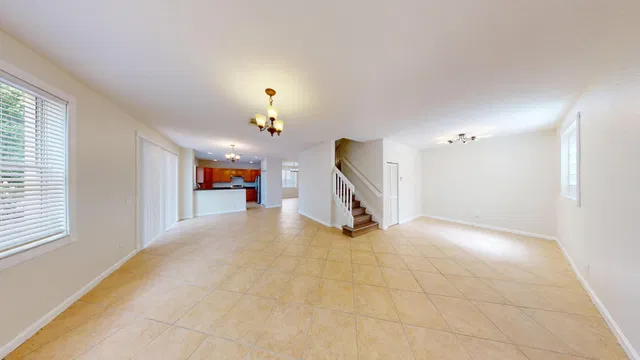 Residence photo 16