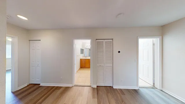 Residence photo 26
