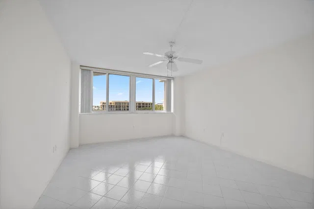 South Palm Beach Unit 416 photo 10