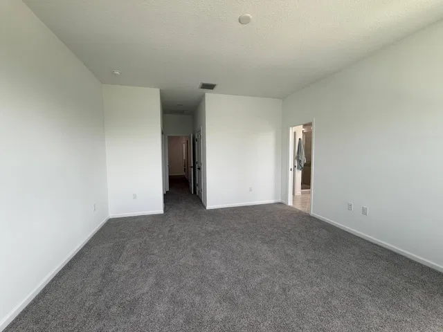 Residence photo 41