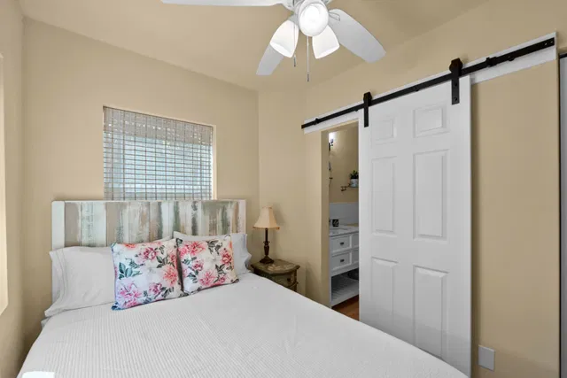  Residence photo 14