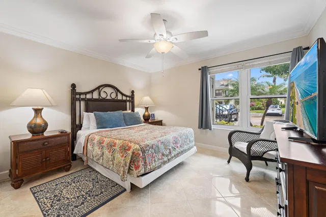 Residence photo 15