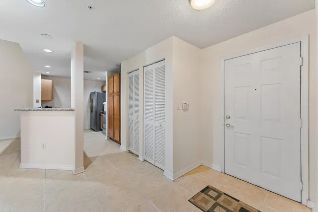 Downtown West Palm Beach Unit 303 photo 4