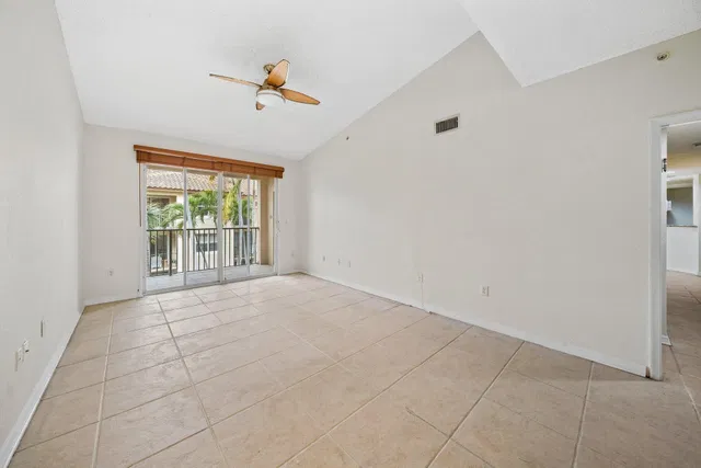 Downtown West Palm Beach Unit 303 photo 11