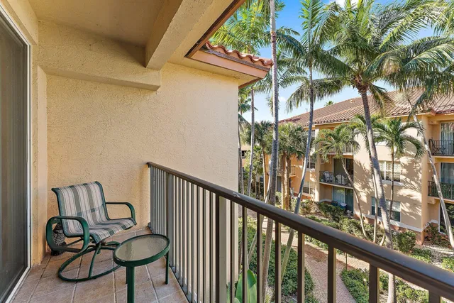 Downtown West Palm Beach Unit 303 photo 12